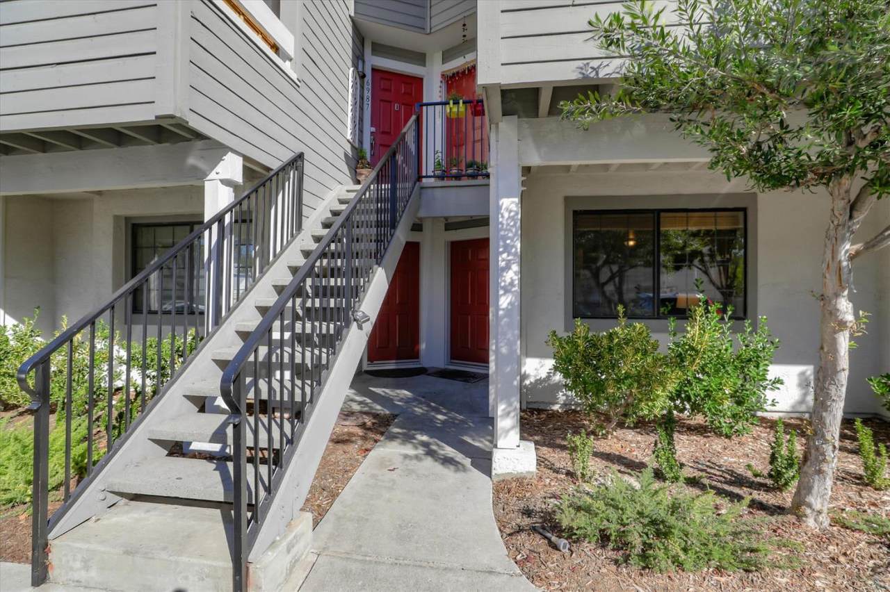 6984 Chantel Ct - Photo 1