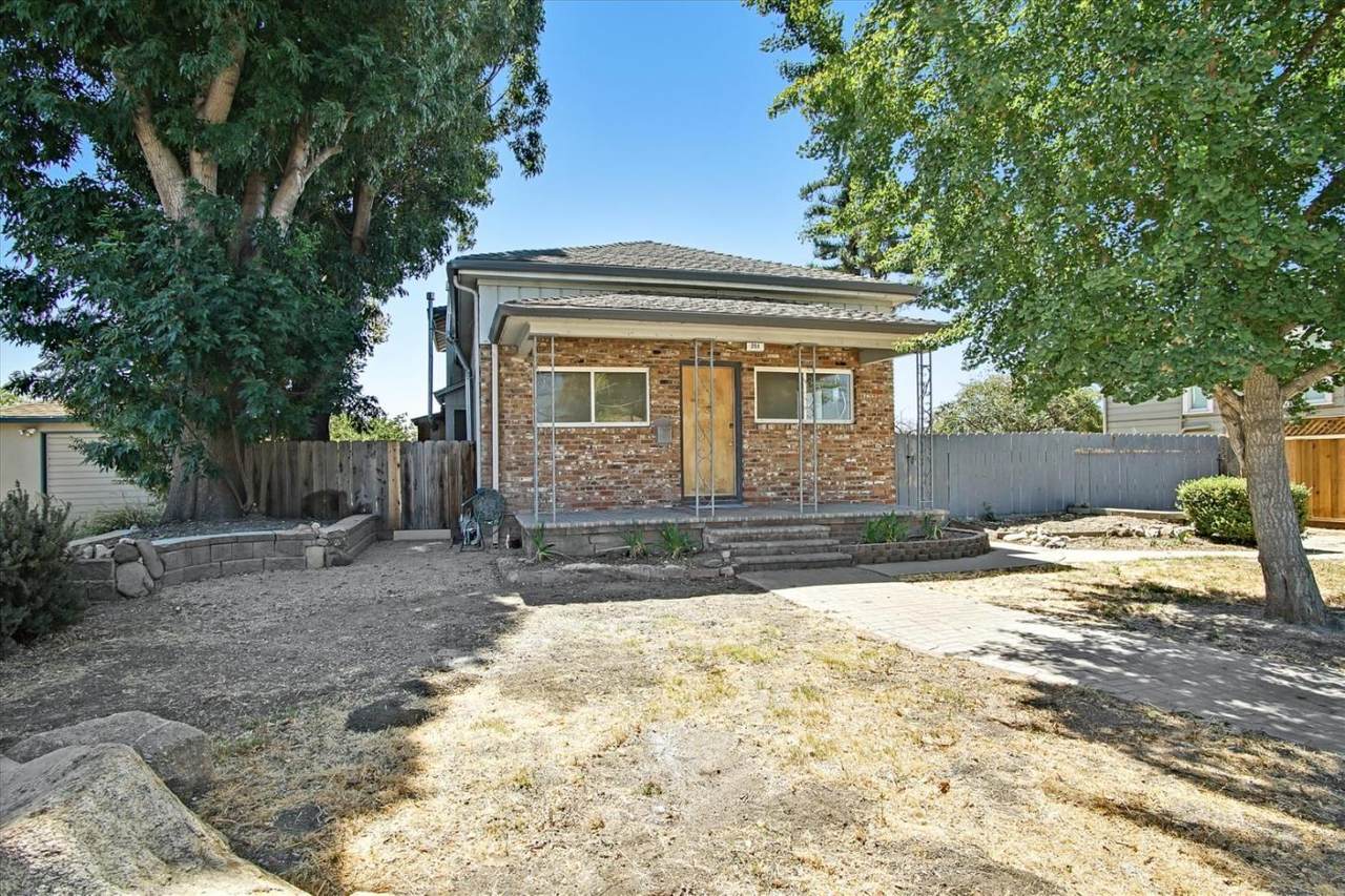 251 Santa Ana Rd - Photo 1