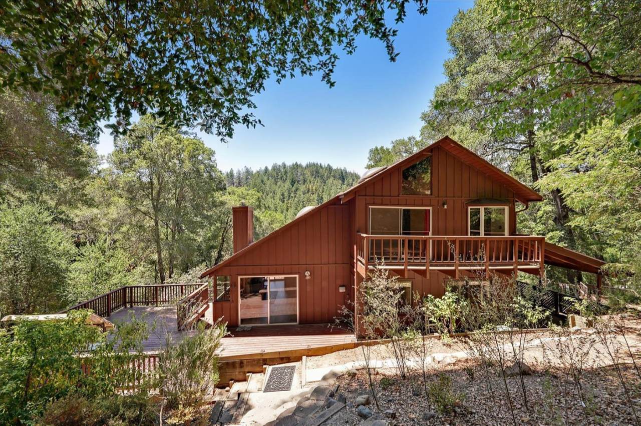17384 Tressel Pass Rd - Photo 1