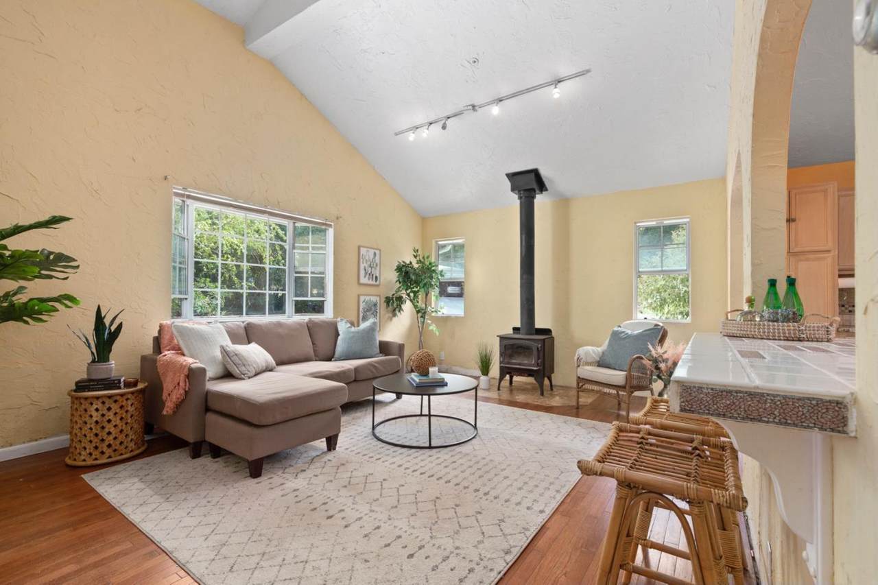 149 Brookside Dr - Photo 1