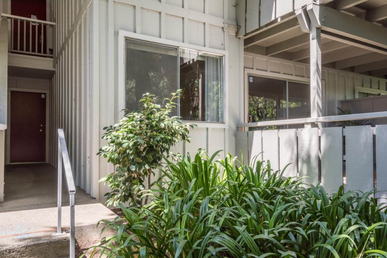 255 Rengstorff Ave 93 - Photo 1