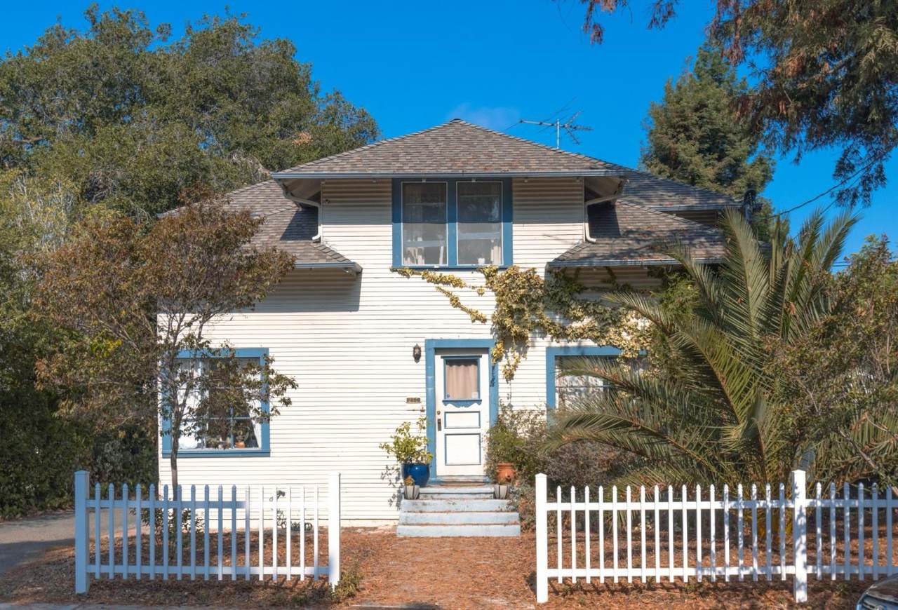 250 Mariposa Ave - Photo 1