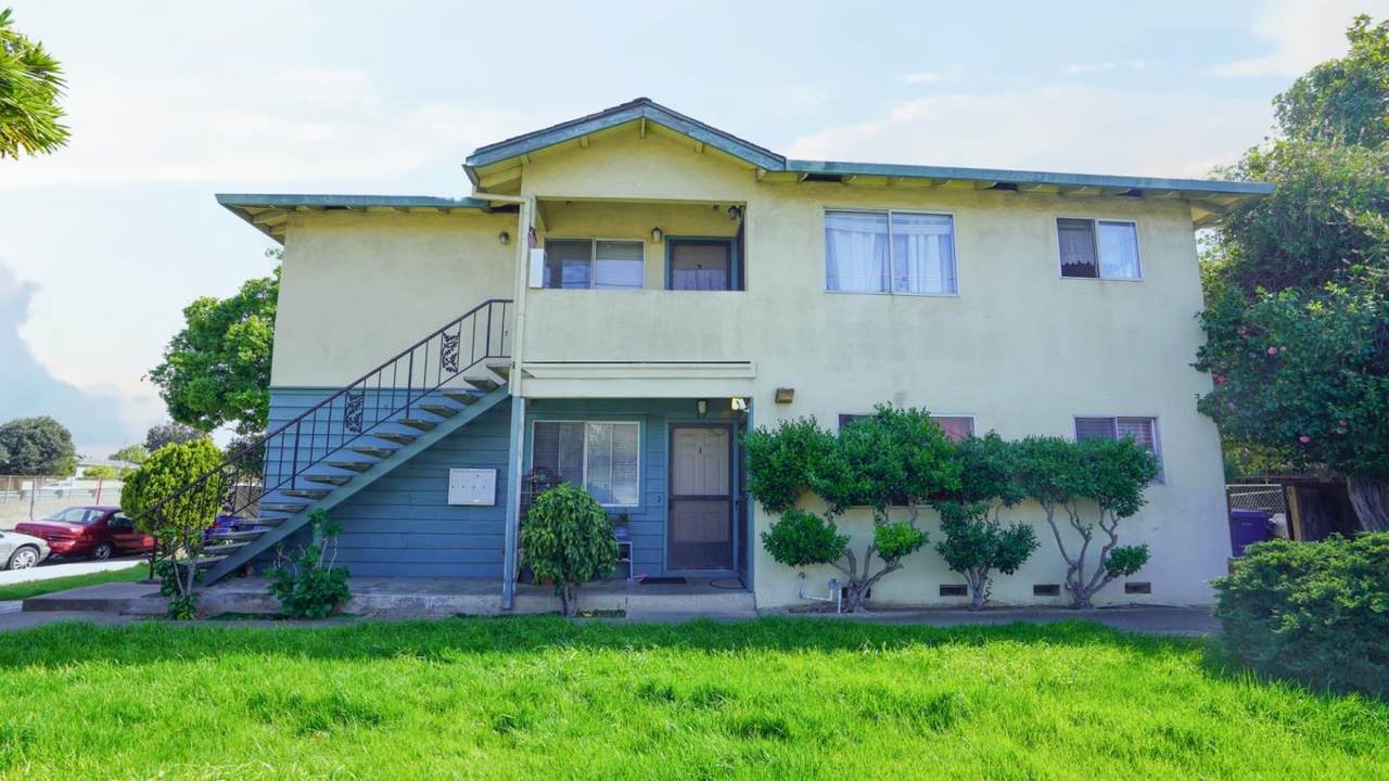 1303 San Tomas Aquino Pkwy - Photo 1