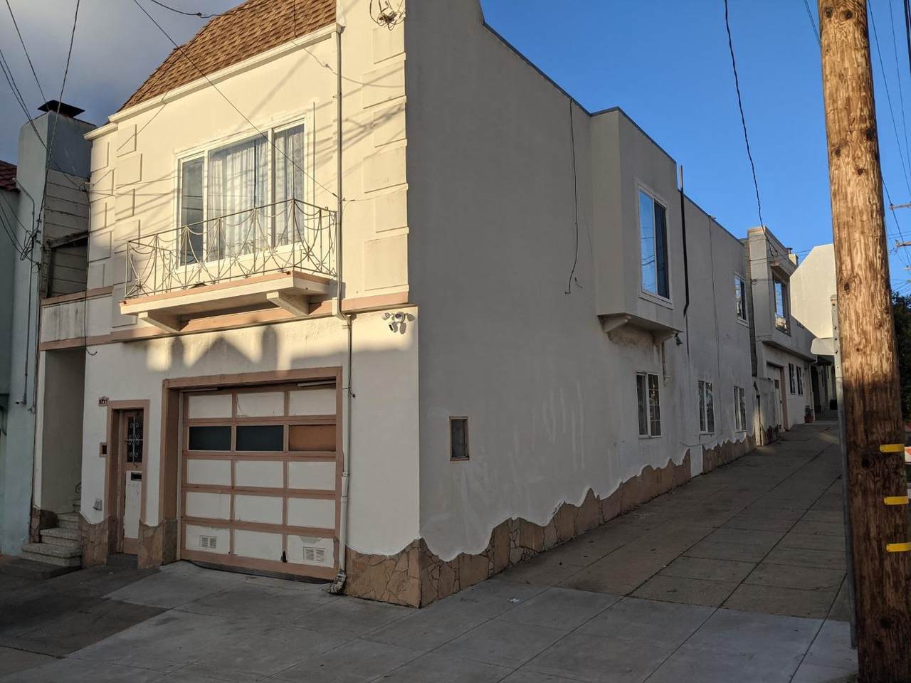 745 Brazil Ave - Photo 1