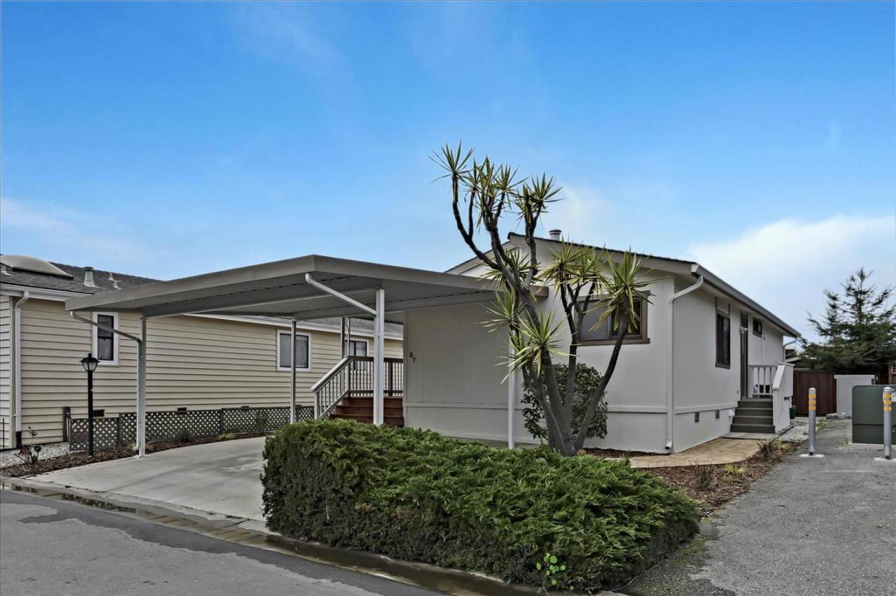 37 Seascape Dr 37 - Photo 1