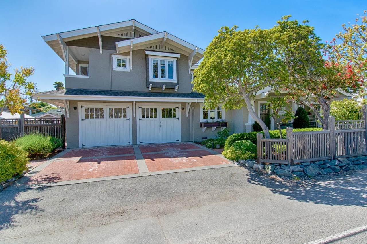 545 38th Ave - Photo 1