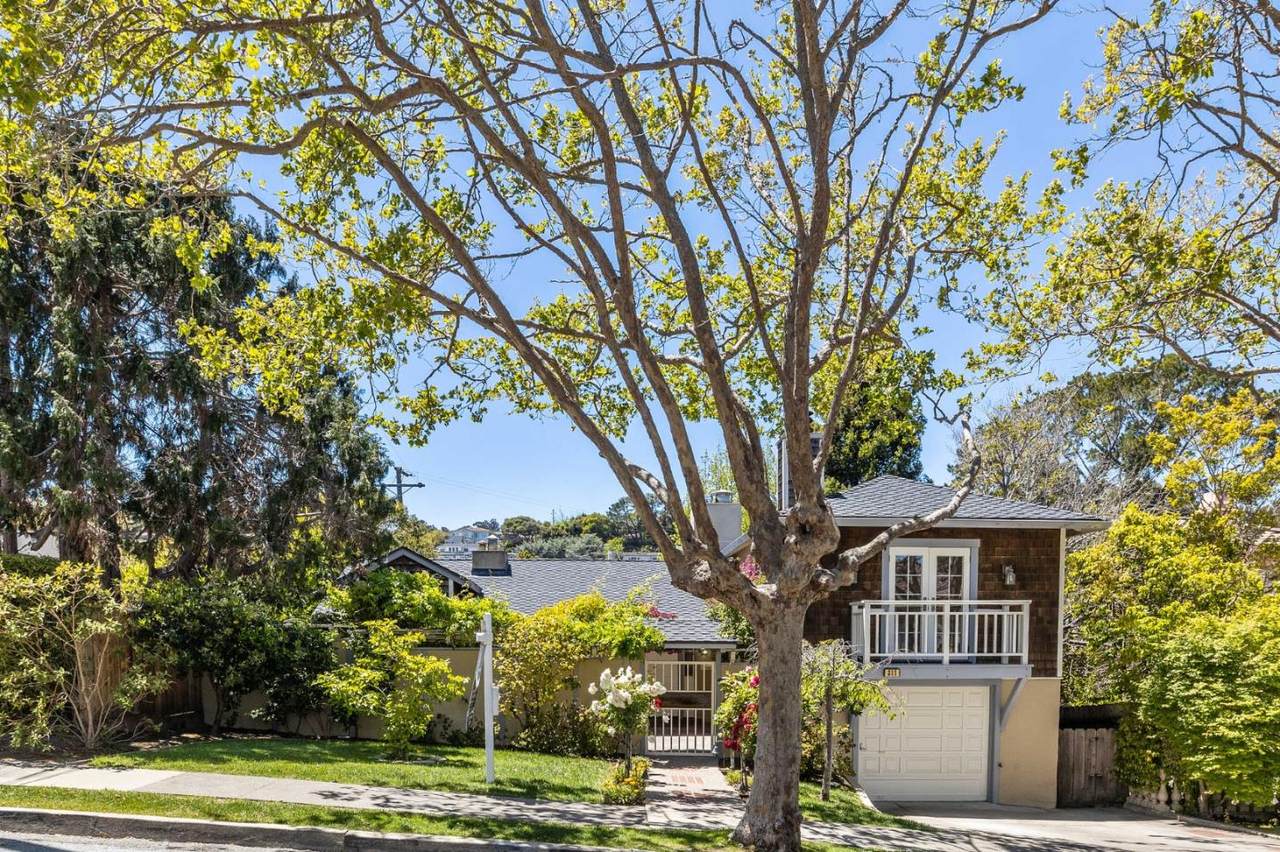 311 Ashton Ave - Photo 1
