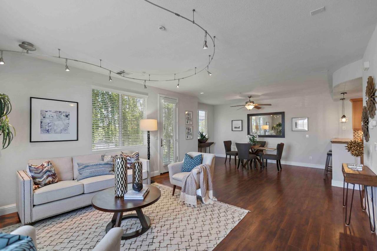 386 Hedding St - Photo 1