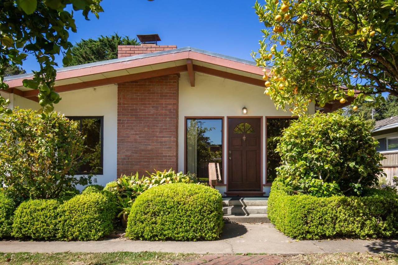 3186 Sycamore Pl - Photo 1