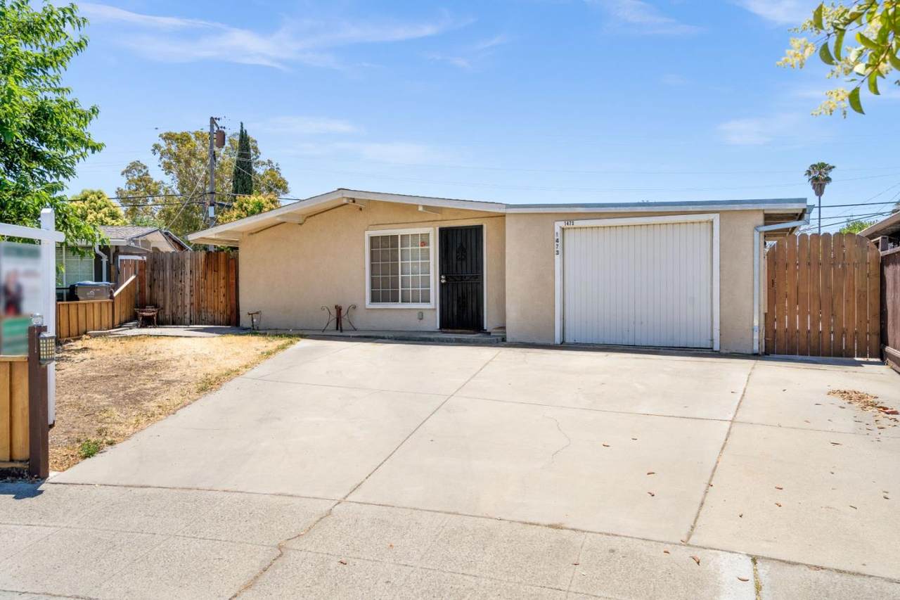 1473 Chiplay Dr - Photo 1