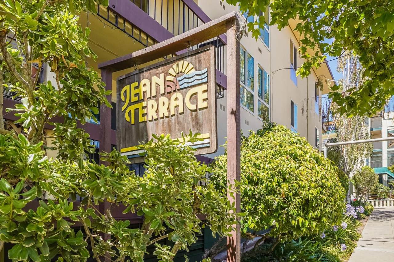555 Jean St 518 - Photo 1