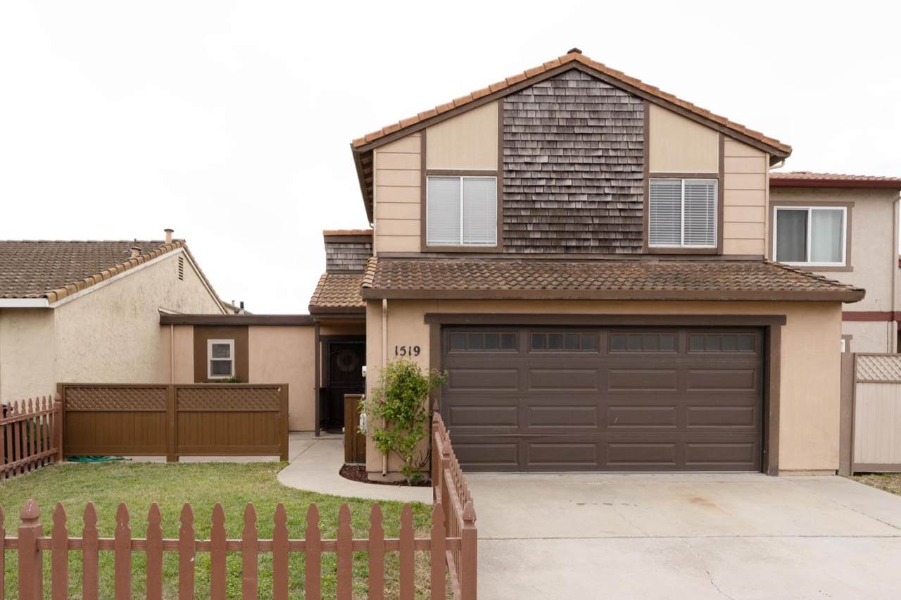 1519 Duran Cir - Photo 1