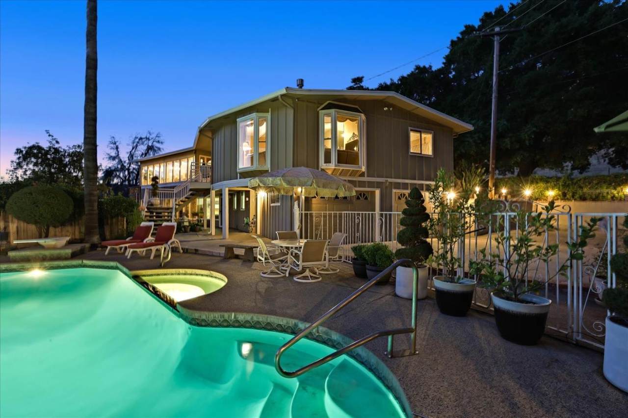 20846 Almaden Rd - Photo 1