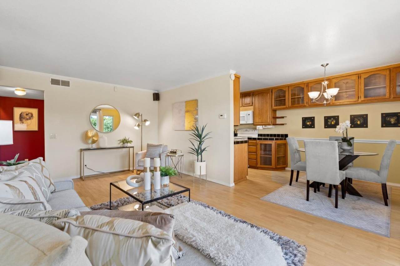 2464 Bayshore Rd 3 - Photo 1