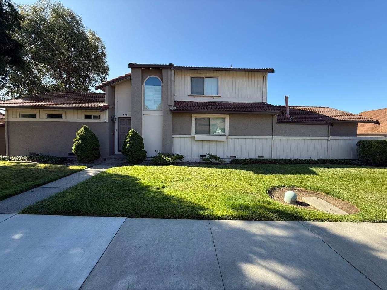 498 Verano Ct - Photo 1