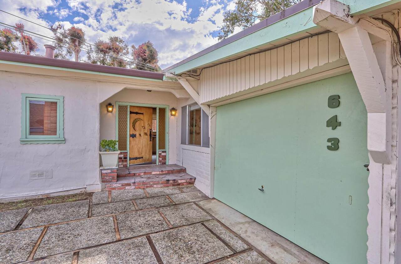 643 Taylor St - Photo 1