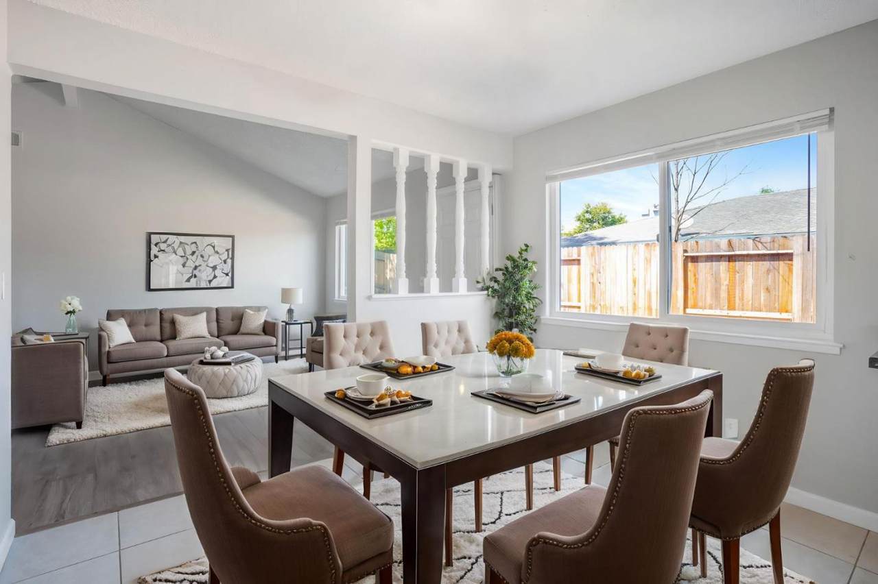 5801-5803 Hazel - Photo 1