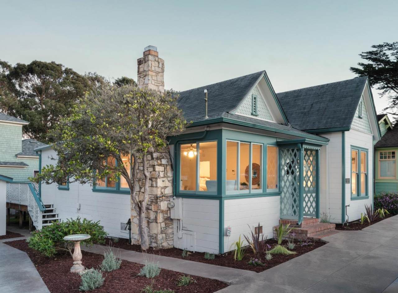 113 14th St - Photo 1