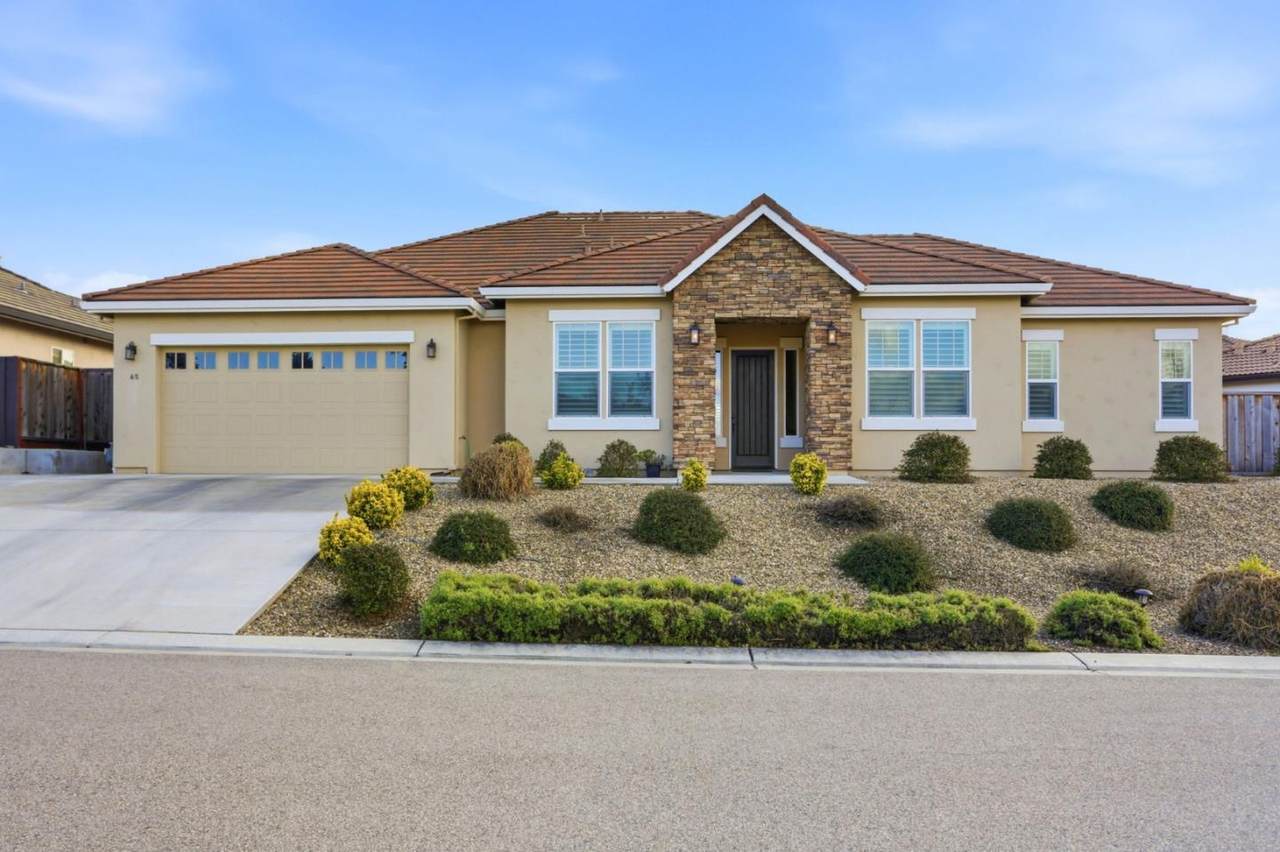 65 Ralphs Way - Photo 1