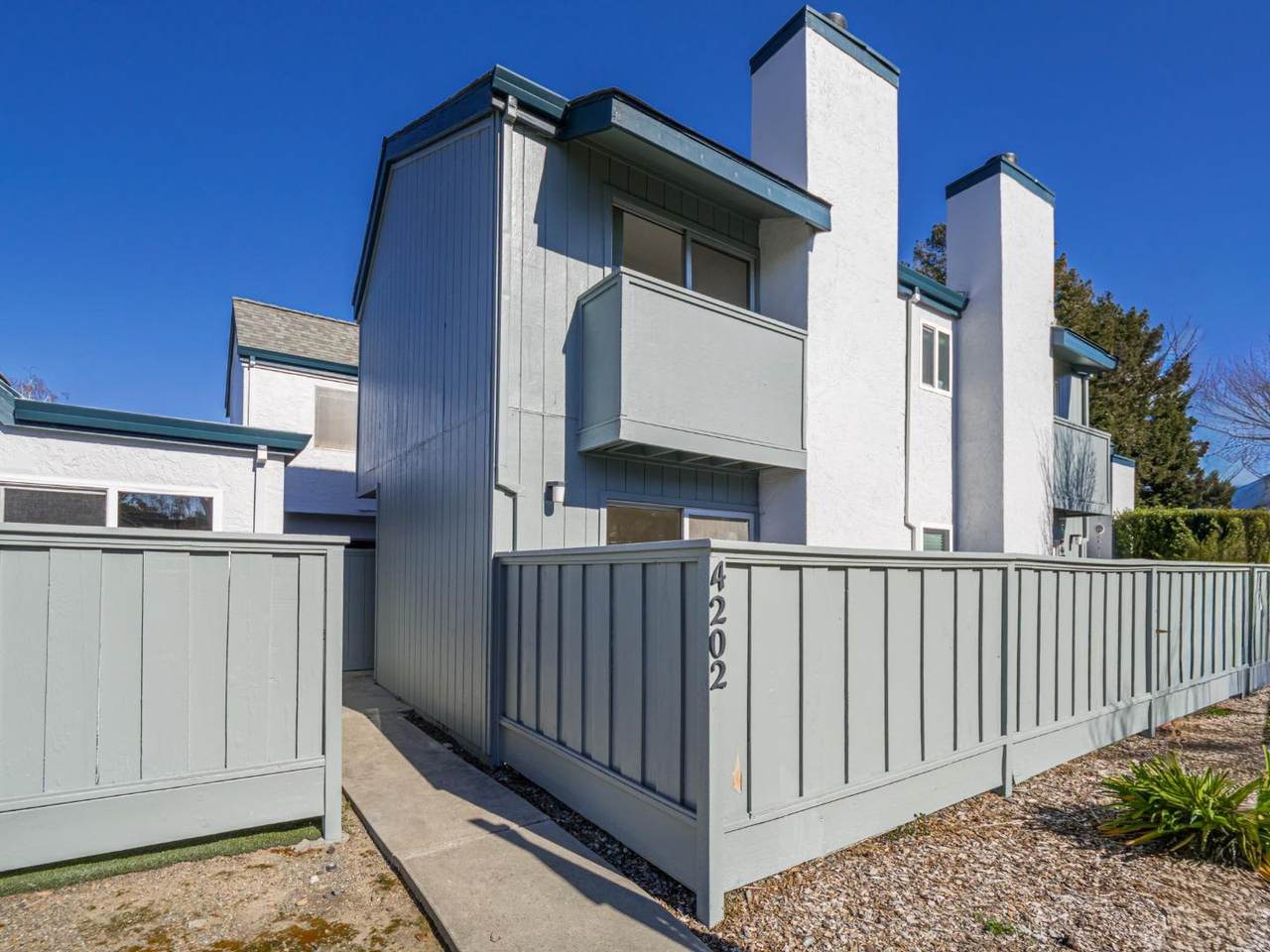 4202 Sea Pines Ct - Photo 1