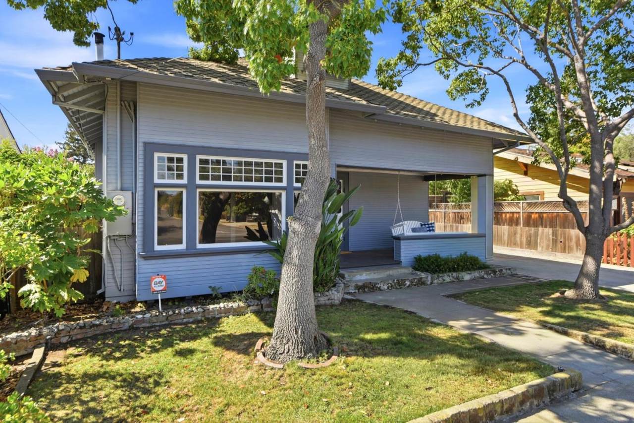 212 Rincon Ave - Photo 1