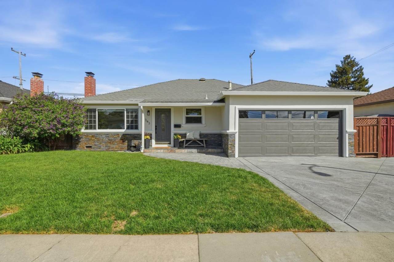 3343 Victoria Ave - Photo 1