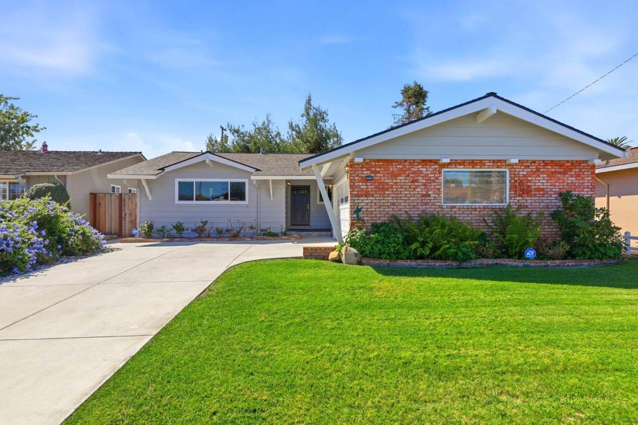 2493 La Mirada Dr - Photo 1