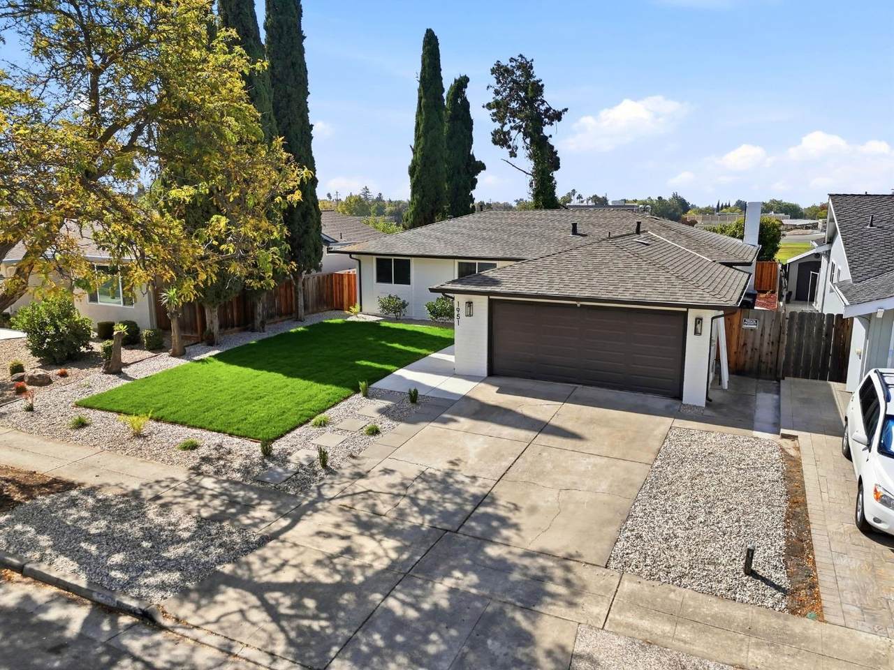 1951 Treewood Ln - Photo 1