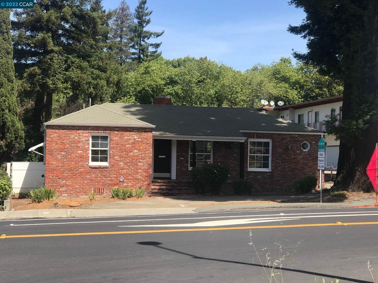 5069 Appian Way - Photo 1