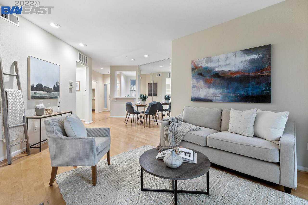 905 Sunrose Terr 205 - Photo 1