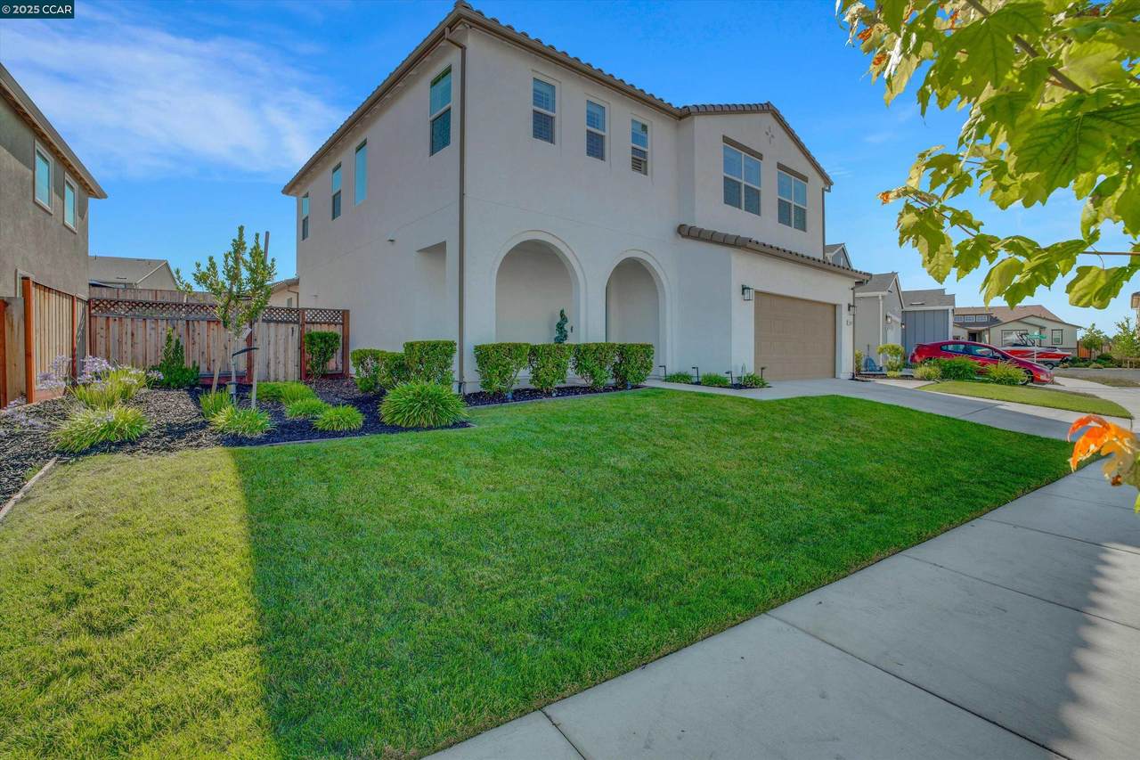5498 Monte Vista Way - Photo 1