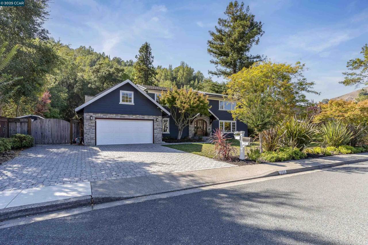1206 Rimer Dr - Photo 1
