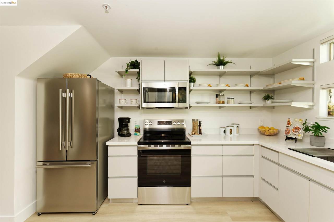 1201 Pine St 315 - Photo 1