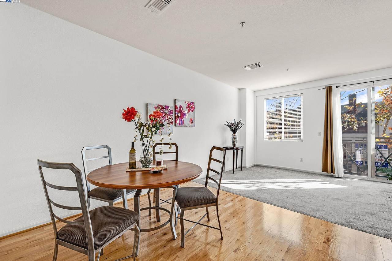 710 City Walk Pl 4 - Photo 1