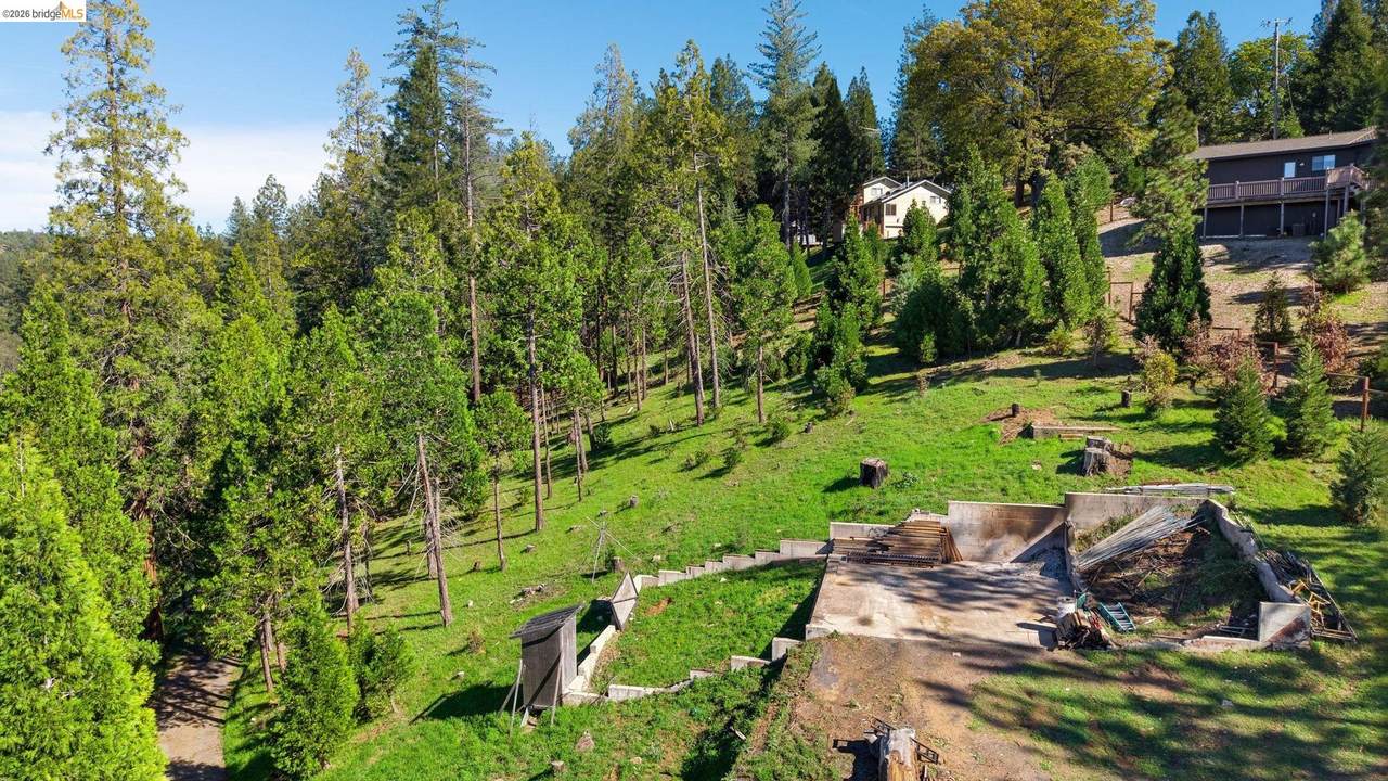 20169 Pine Mountain Dr - Photo 1