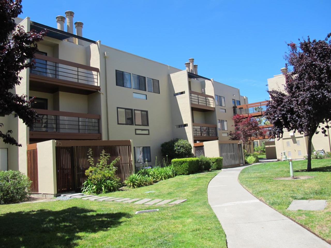 914 Beach Park Blvd 77 - Photo 1