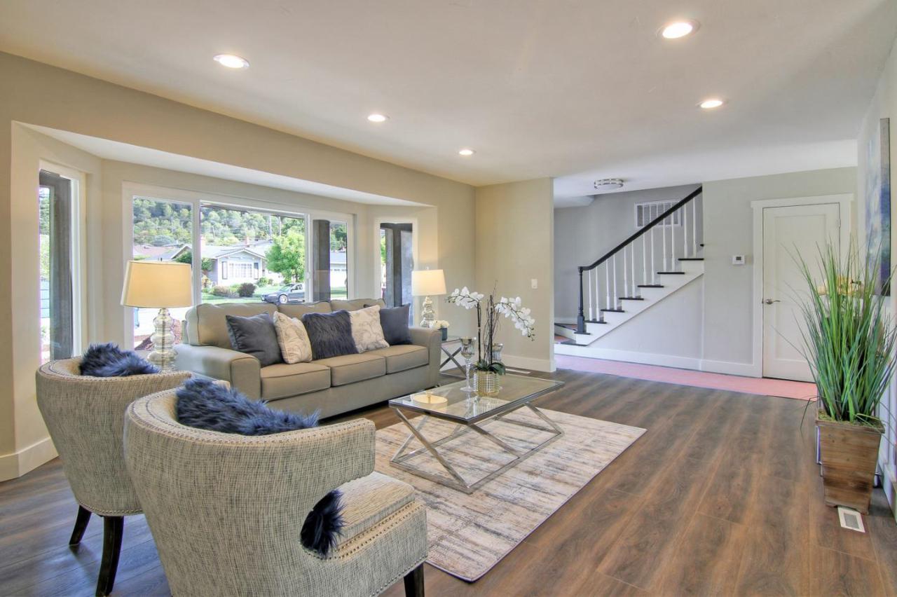 1547 Montellano Dr - Photo 1
