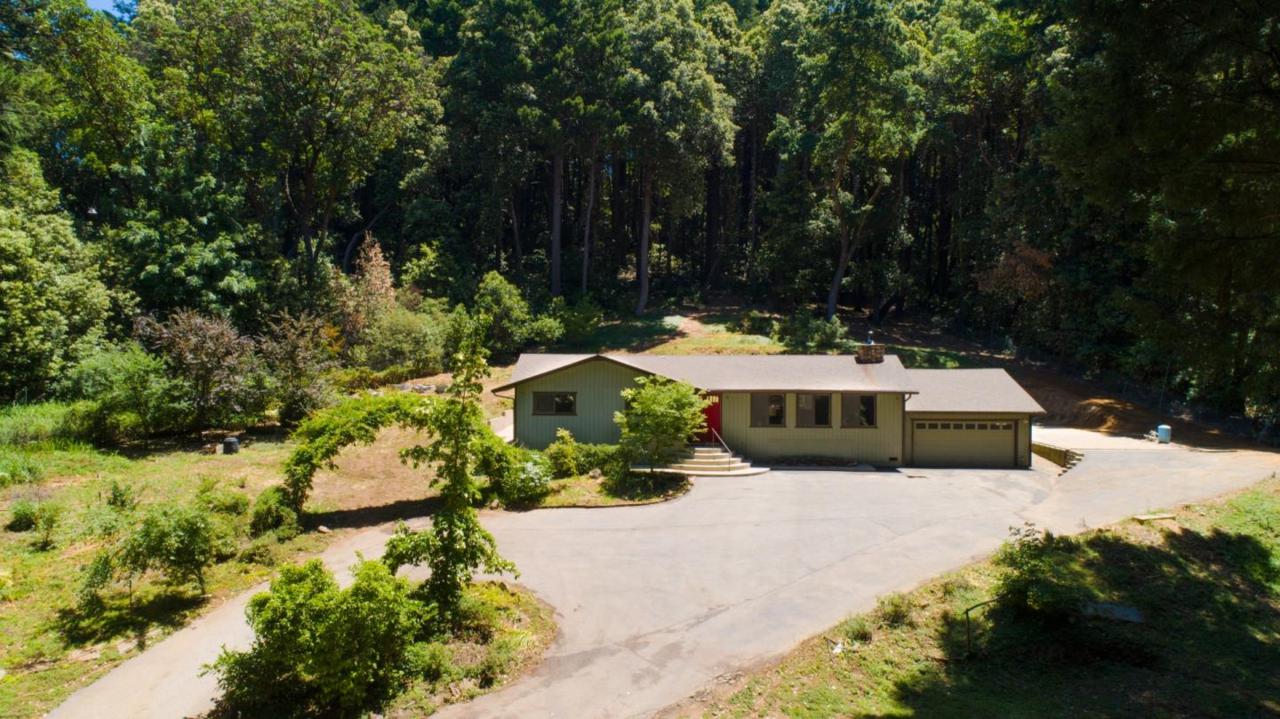 135 Verde Dr - Photo 1