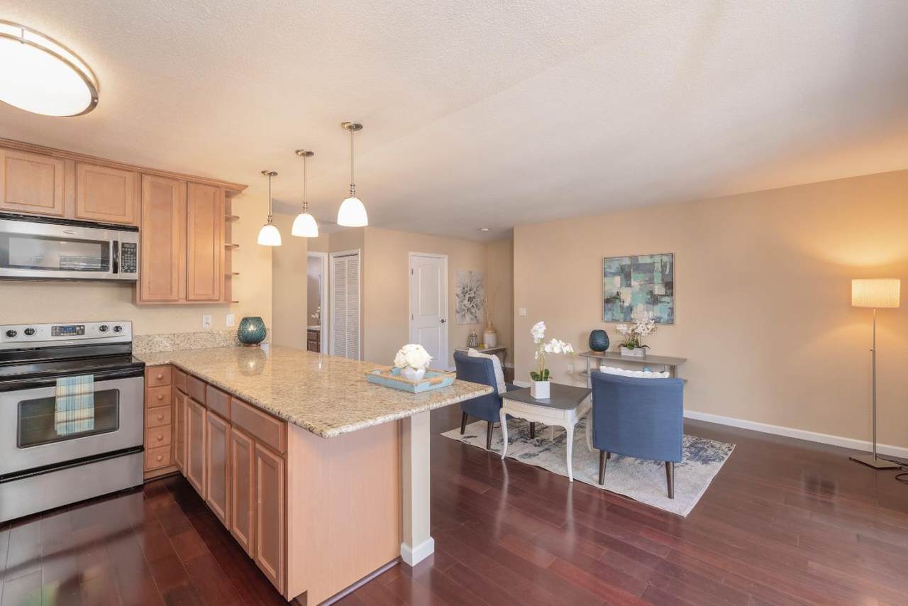 300 Glenwood Cir 286 - Photo 1