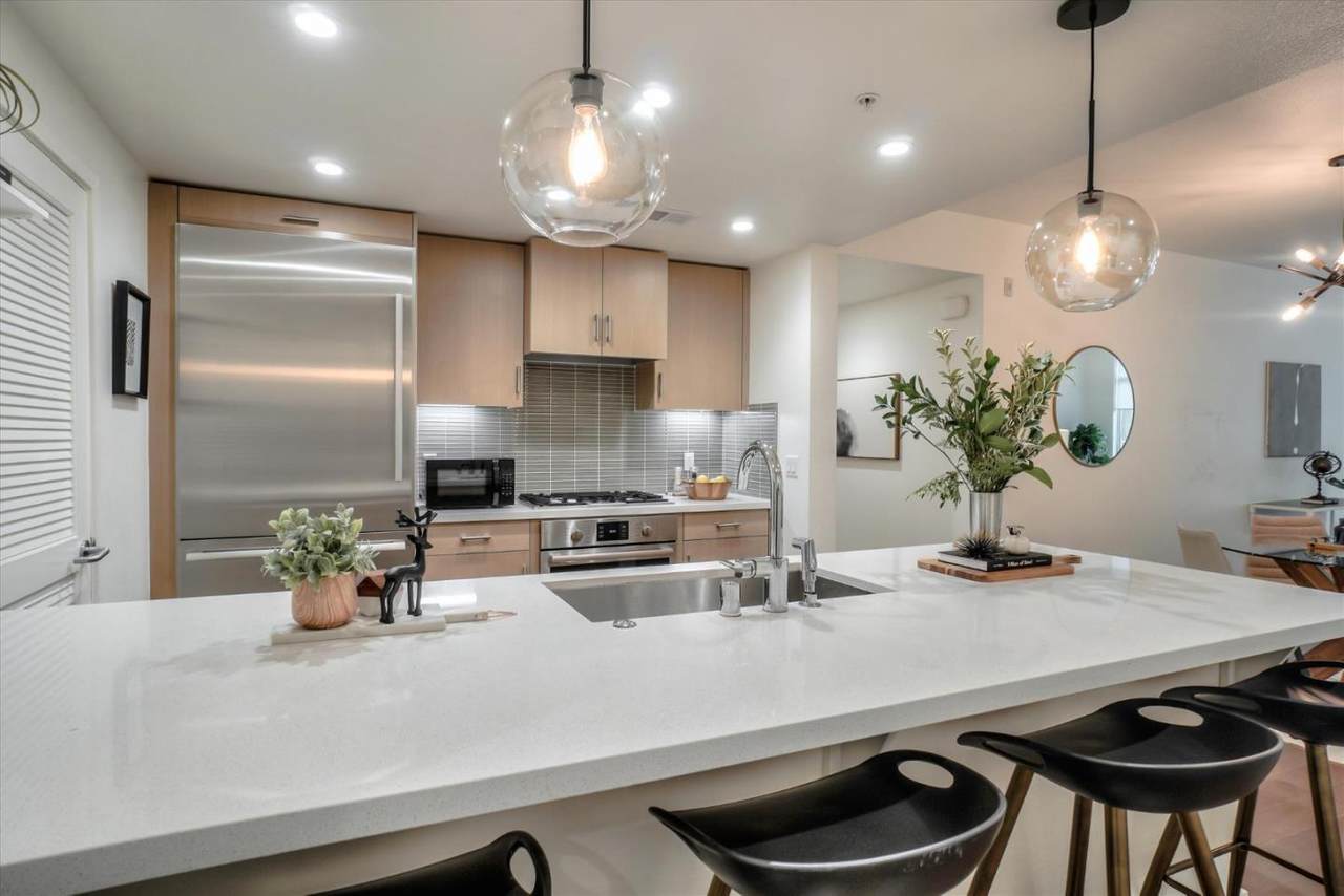 2655 Bush St 206 - Photo 1