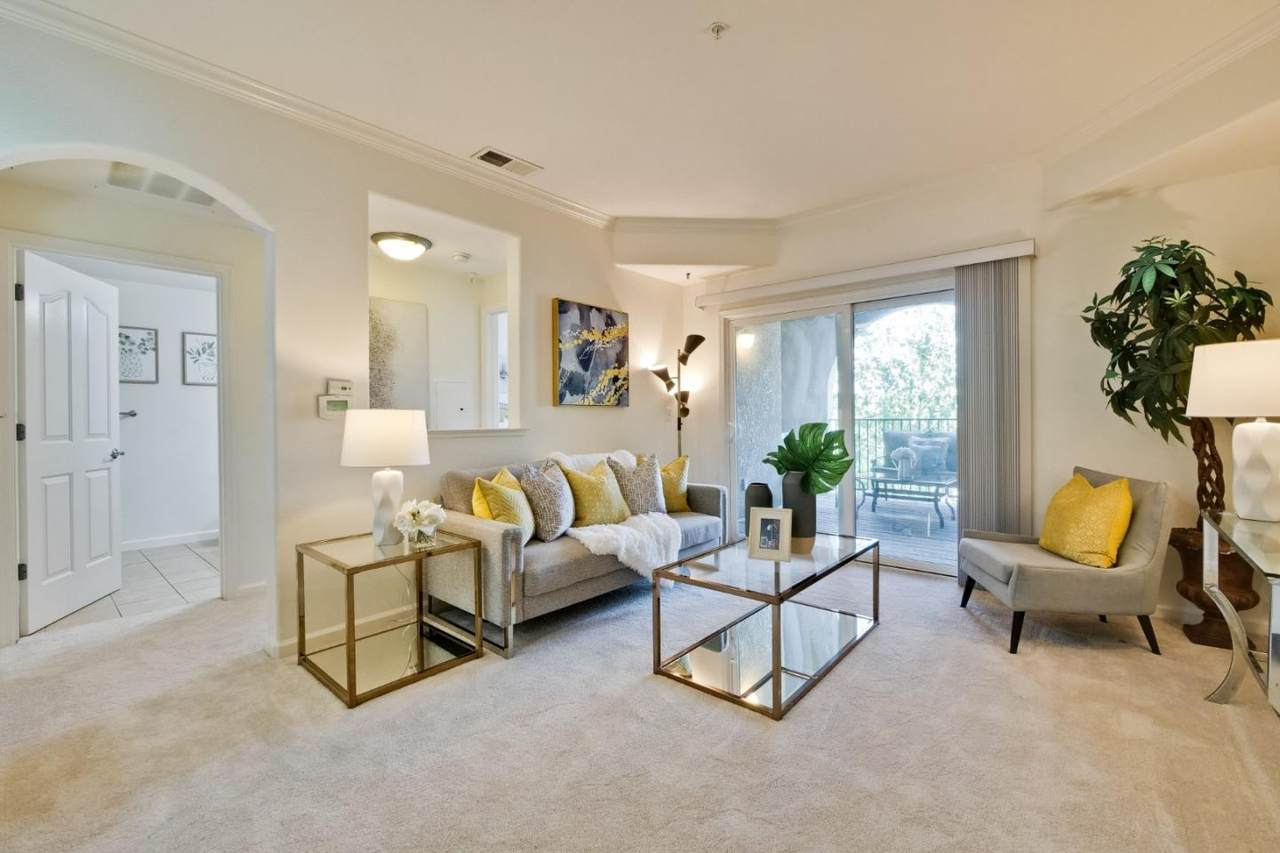 801 Winchester Blvd 1210 - Photo 1