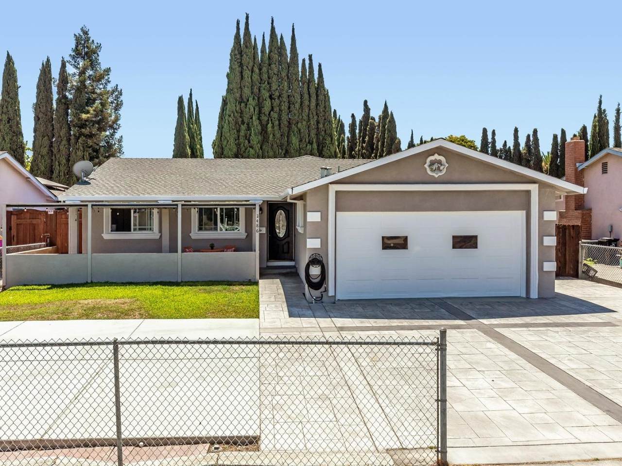 2486 Alfred Way - Photo 1