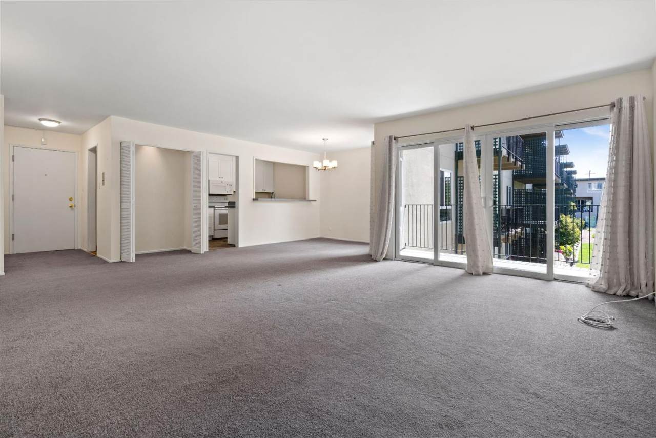 802 Delaware St 307 - Photo 1