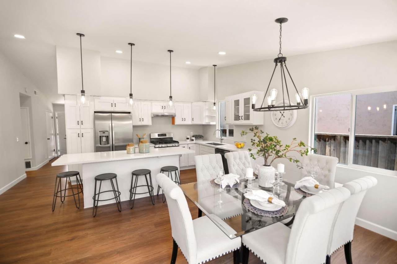 6928 Burning Tree Ct - Photo 1