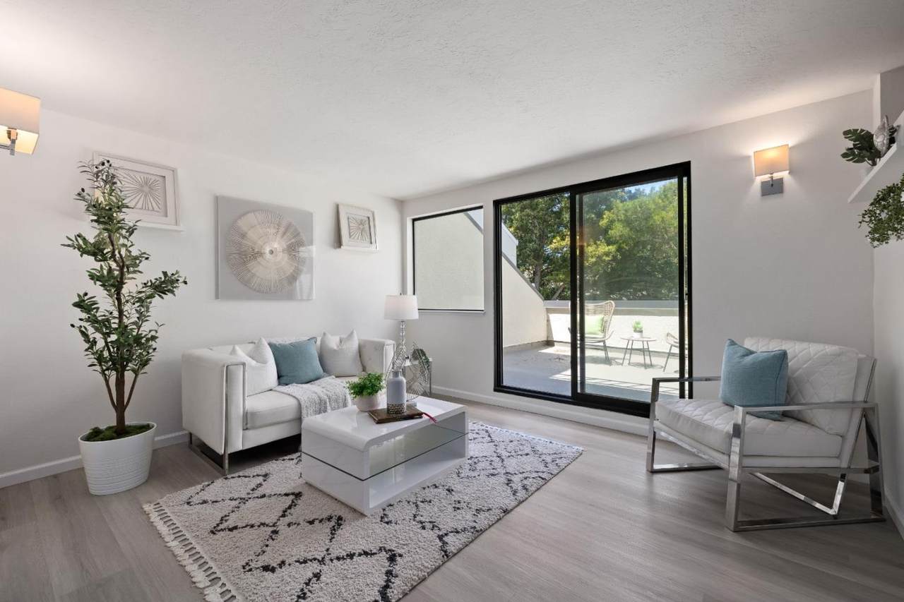 1 Appian Way 715-11 - Photo 1