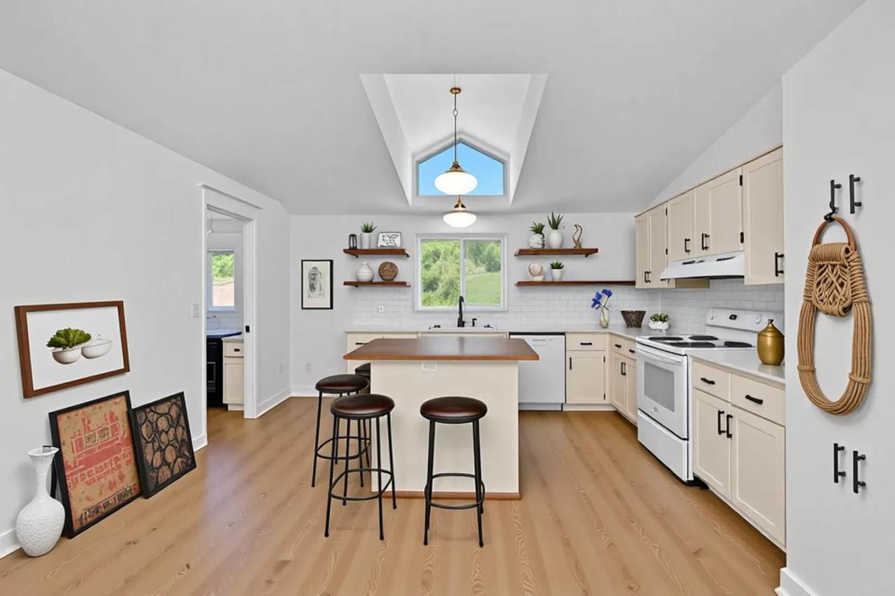 4028 Dawn Rd - Photo 1