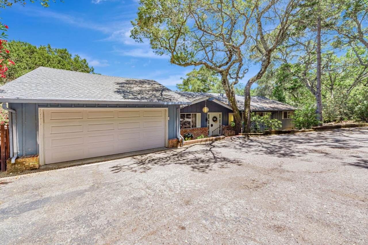 495 Summit Springs Rd - Photo 1