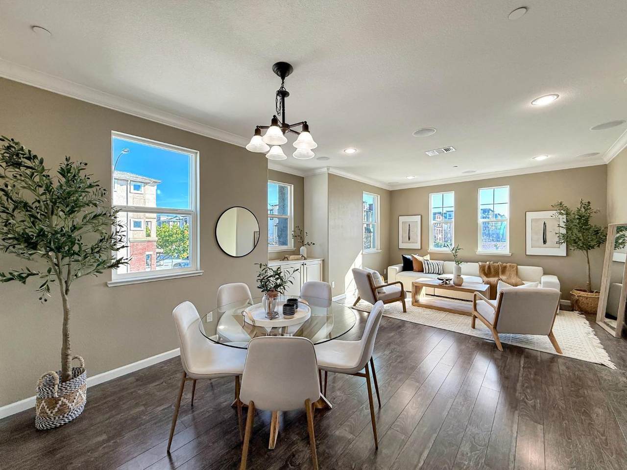 1053 Eagle Way - Photo 1