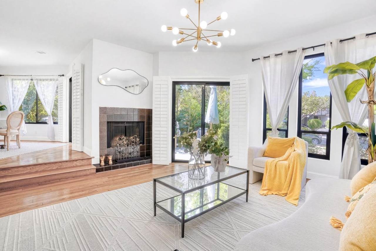 227 Ada Ave B - Photo 1