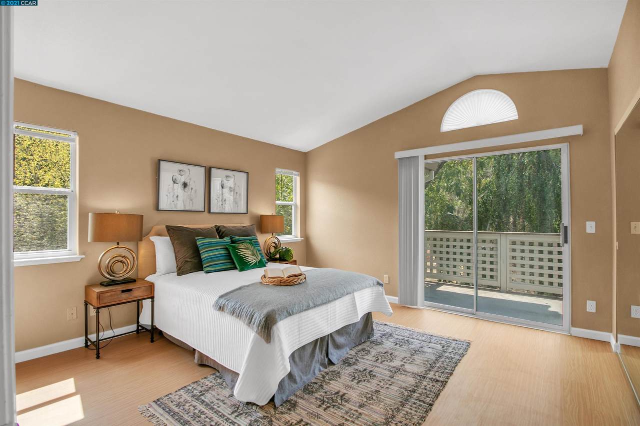 316 Sorrento Ct - Photo 1